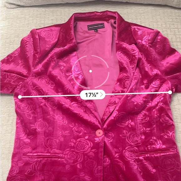 New pink floral velvet blazer - Picture 6 of 6